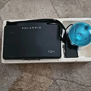 Poloroid 101 land camera- untested